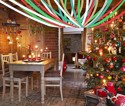 Kid-Friendly Crepe Paper Design for Christmas Party