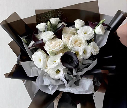 Balancing Aesthetics and Sustainability with Black Tissue Paper