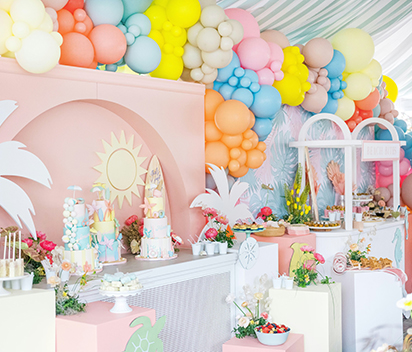 How Mint Green Streamers Transform Small Venues into Stunning Spaces