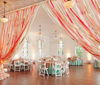 Transforming Event Spaces with Stretch Crepe Paper Decorations